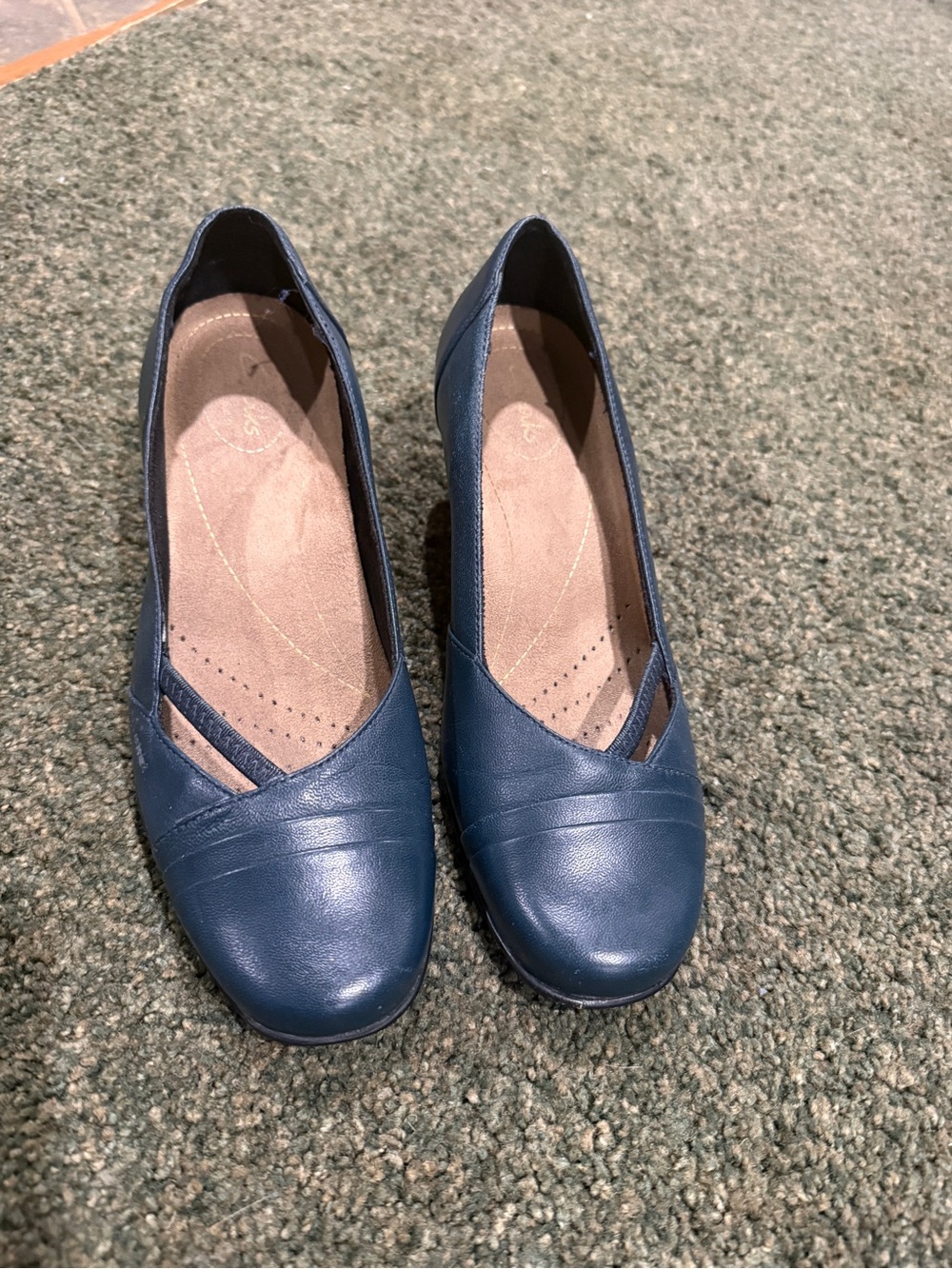 Clarks Blue Leather low heel shoes